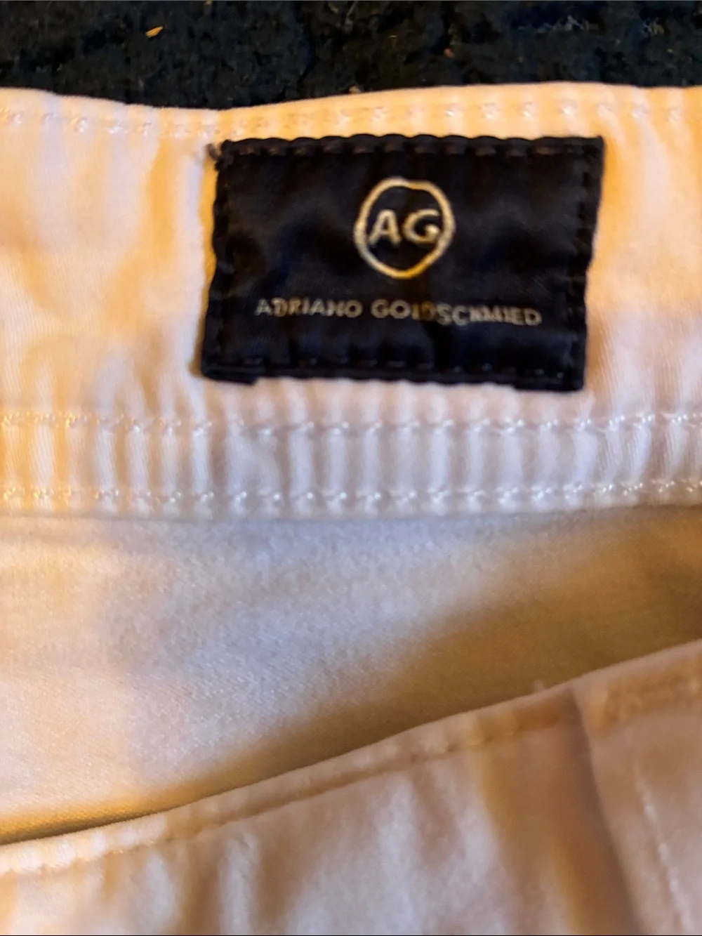 AG Adriano Goldschmied White the graduate tailored leg jeans